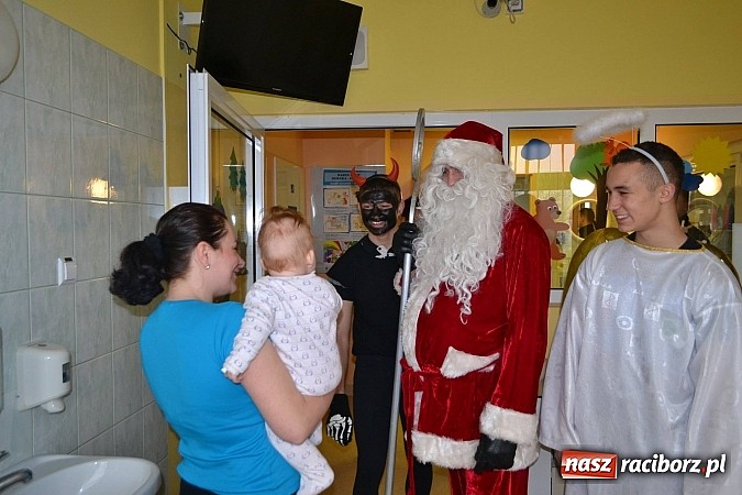 Zdjęcie w galerii na portalu naszraciborz.pl: Akcja poprawczaka. My pomagamy... wiadomości z regionu