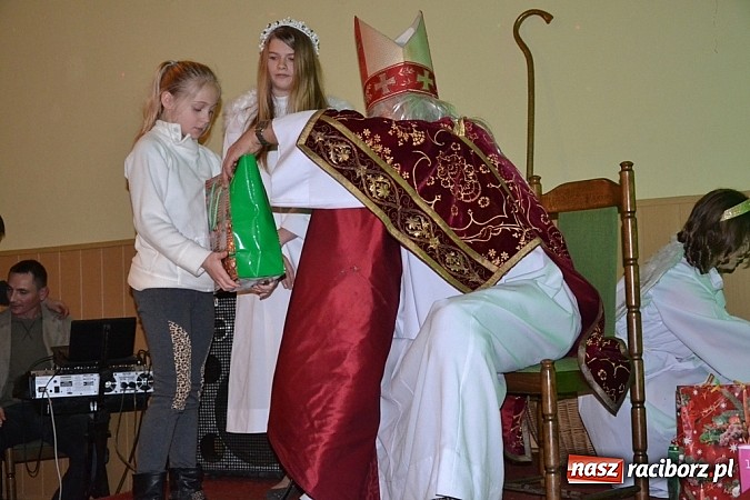 Zdjęcie w galerii na portalu naszraciborz.pl: Jankowice, tu w Świętego Mikołaja wierzą nawet dorośli! wiadomości z regionu