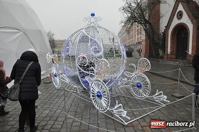 Zdjęcie w galerii na portalu naszraciborz.pl: Wielki świąteczny barszcz już prawie gotowy wiadomości z regionu