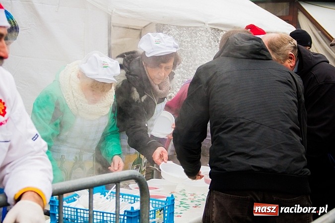 Zdjęcie w galerii na portalu naszraciborz.pl: Drugi dzień Jarmarku Bożonarodzeniowego  wiadomości z regionu