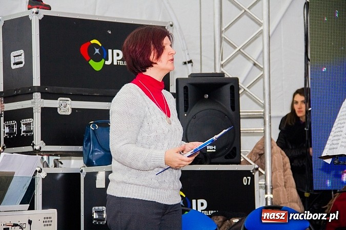 Zdjęcie w galerii na portalu naszraciborz.pl: Drugi dzień Jarmarku Bożonarodzeniowego  wiadomości z regionu