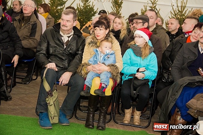 Zdjęcie w galerii na portalu naszraciborz.pl: Drugi dzień Jarmarku Bożonarodzeniowego  wiadomości z regionu