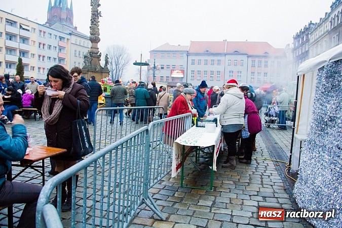 Zdjęcie w galerii na portalu naszraciborz.pl: Drugi dzień Jarmarku Bożonarodzeniowego  wiadomości z regionu