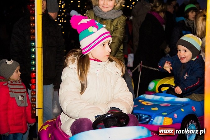 Zdjęcie w galerii na portalu naszraciborz.pl: Drugi dzień Jarmarku Bożonarodzeniowego  wiadomości z regionu