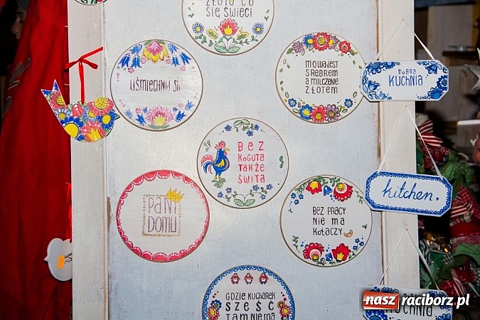 Zdjęcie w galerii na portalu naszraciborz.pl: Drugi dzień Jarmarku Bożonarodzeniowego  wiadomości z regionu