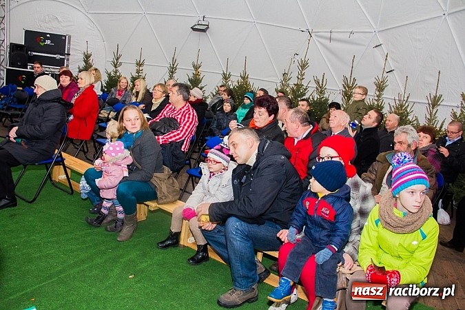 Zdjęcie w galerii na portalu naszraciborz.pl: Drugi dzień Jarmarku Bożonarodzeniowego  wiadomości z regionu