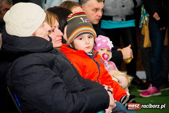 Zdjęcie w galerii na portalu naszraciborz.pl: Drugi dzień Jarmarku Bożonarodzeniowego  wiadomości z regionu
