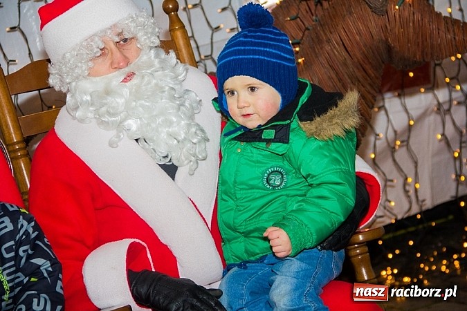 Zdjęcie w galerii na portalu naszraciborz.pl: Drugi dzień Jarmarku Bożonarodzeniowego  wiadomości z regionu