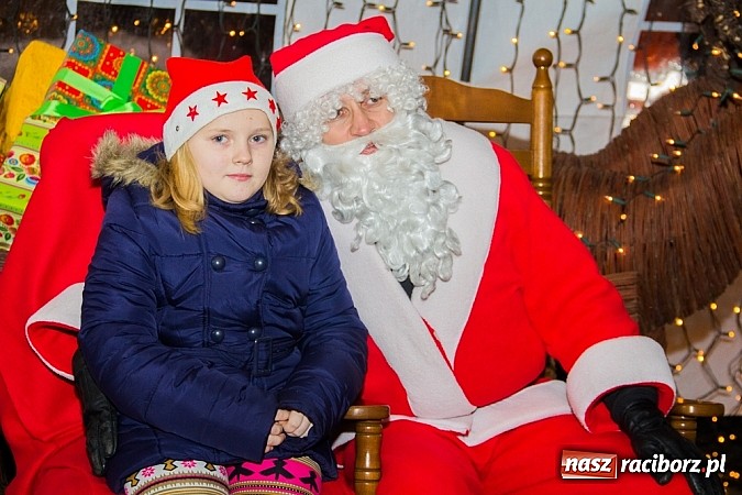 Zdjęcie w galerii na portalu naszraciborz.pl: Drugi dzień Jarmarku Bożonarodzeniowego  wiadomości z regionu
