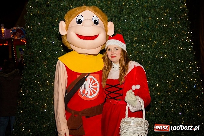 Zdjęcie w galerii na portalu naszraciborz.pl: Drugi dzień Jarmarku Bożonarodzeniowego  wiadomości z regionu
