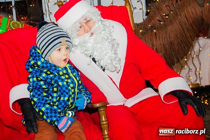 Zdjęcie w galerii na portalu naszraciborz.pl: Drugi dzień Jarmarku Bożonarodzeniowego  wiadomości z regionu