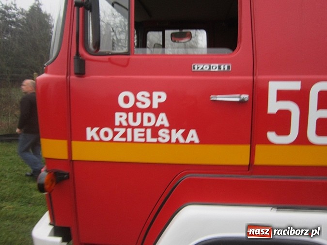 Zdjęcie w galerii na portalu naszraciborz.pl: Pożar budynku gospodarczego na Przeryciu wiadomości z regionu