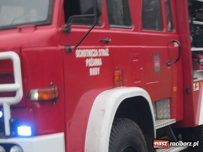 Zdjęcie w galerii na portalu naszraciborz.pl: Pożar budynku gospodarczego na Przeryciu wiadomości z regionu