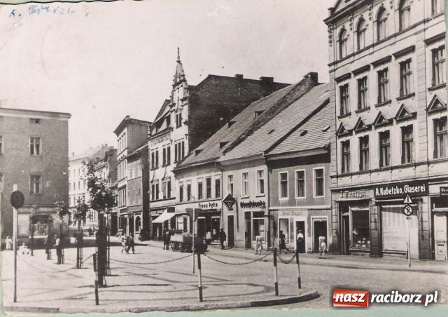 Zdjęcie w galerii na portalu naszraciborz.pl: 36. rocznica odsłonięcia pomnika Matki Polki wiadomości z regionu