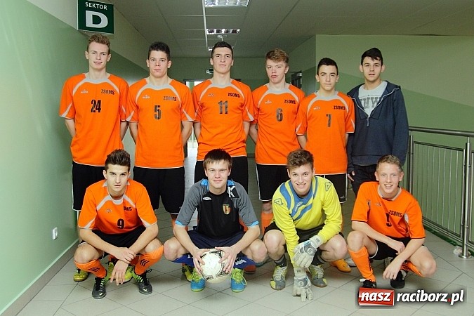 Zdjęcie w galerii na portalu naszraciborz.pl: Kto wygrał w Makroregionalnym Turnieju Halowej Piłki Nożnej? Sprawdź wyniki!  wiadomości z regionu