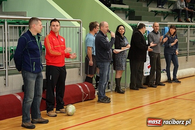 Zdjęcie w galerii na portalu naszraciborz.pl: Kto wygrał w Makroregionalnym Turnieju Halowej Piłki Nożnej? Sprawdź wyniki!  wiadomości z regionu