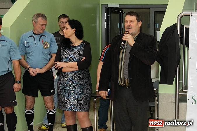 Zdjęcie w galerii na portalu naszraciborz.pl: Kto wygrał w Makroregionalnym Turnieju Halowej Piłki Nożnej? Sprawdź wyniki!  wiadomości z regionu