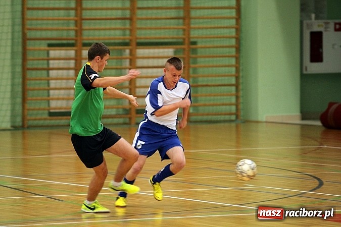 Zdjęcie w galerii na portalu naszraciborz.pl: Kto wygrał w Makroregionalnym Turnieju Halowej Piłki Nożnej? Sprawdź wyniki!  wiadomości z regionu