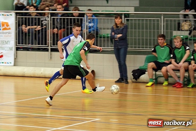 Zdjęcie w galerii na portalu naszraciborz.pl: Kto wygrał w Makroregionalnym Turnieju Halowej Piłki Nożnej? Sprawdź wyniki!  wiadomości z regionu