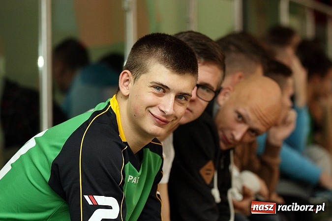 Zdjęcie w galerii na portalu naszraciborz.pl: Kto wygrał w Makroregionalnym Turnieju Halowej Piłki Nożnej? Sprawdź wyniki!  wiadomości z regionu