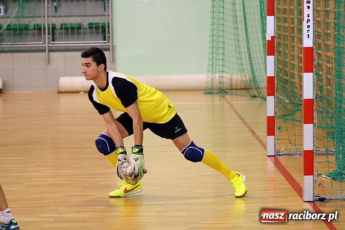 Zdjęcie w galerii na portalu naszraciborz.pl: Kto wygrał w Makroregionalnym Turnieju Halowej Piłki Nożnej? Sprawdź wyniki!  wiadomości z regionu