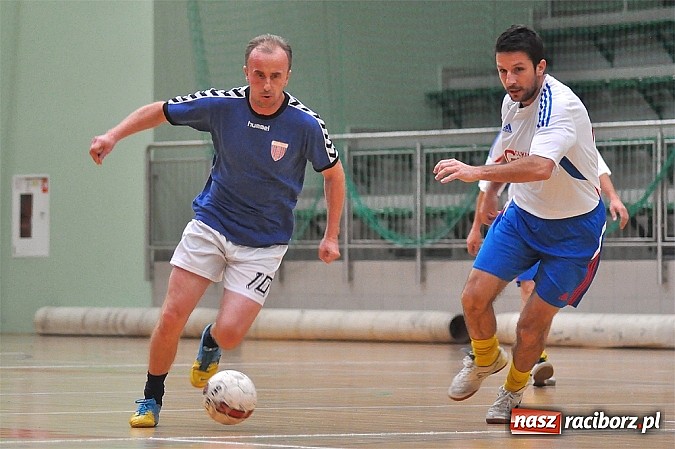 Zdjęcie w galerii na portalu naszraciborz.pl: RS Bau Grzegorzowice walczył do końca. Kolejne zwycięstwo Cukierni Gianni wiadomości z regionu