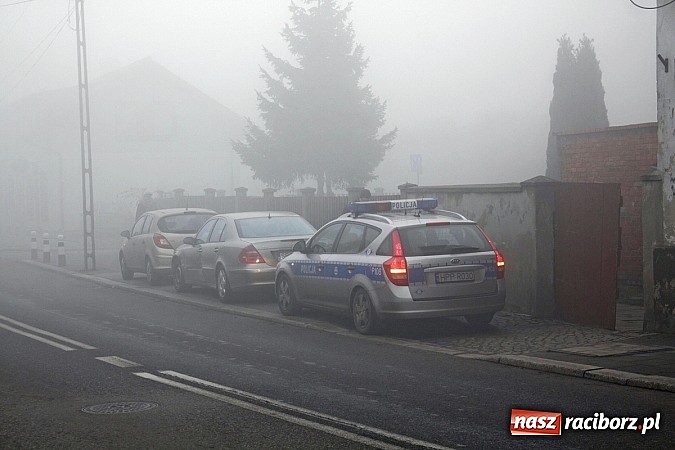 Zdjęcie w galerii na portalu naszraciborz.pl: Kolizja na rondzie Mariańska-Michejdy wiadomości z regionu