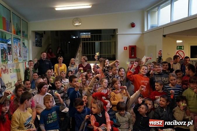 Zdjęcie w galerii na portalu naszraciborz.pl: Rok pieszego 2014 w Zespole Szkół Specjalnych w Raciborzu wiadomości z regionu