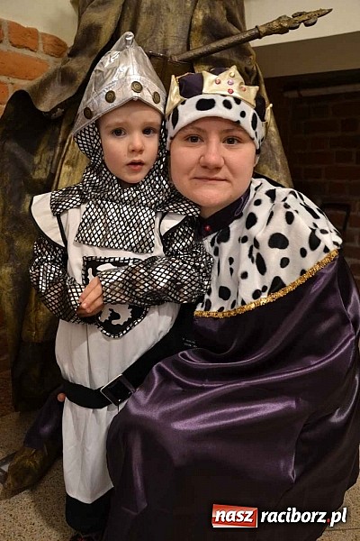 Zdjęcie w galerii na portalu naszraciborz.pl: Przymierz szaty księżniczki, zostań królem lub rycerzem wiadomości z regionu