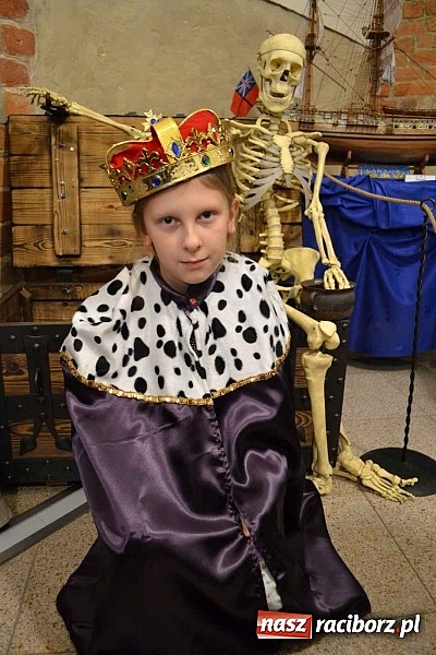 Zdjęcie w galerii na portalu naszraciborz.pl: Przymierz szaty księżniczki, zostań królem lub rycerzem wiadomości z regionu