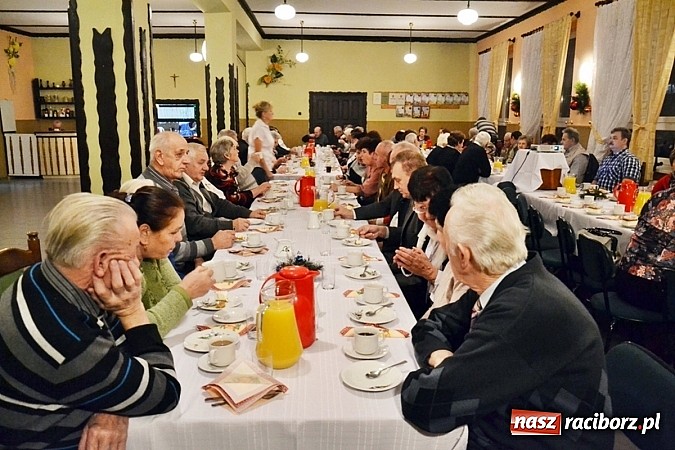 Zdjęcie w galerii na portalu naszraciborz.pl: Dwóch burmistrzów i wehikuł czasu wiadomości z regionu