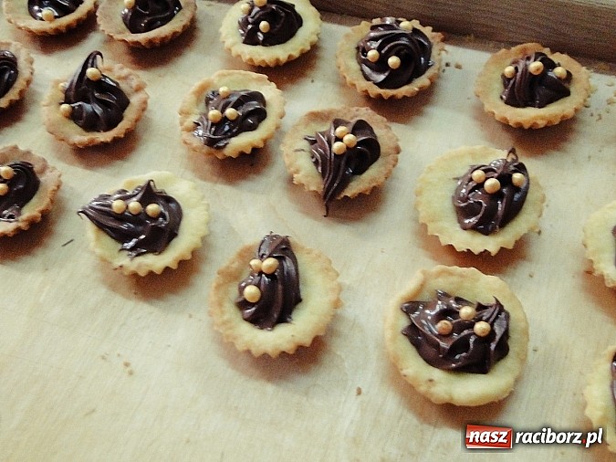 Zdjęcie w galerii na portalu naszraciborz.pl: Ciasteczkowe szaleństwo w ZSZ wiadomości z regionu