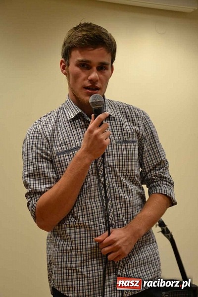 Zdjęcie w galerii na portalu naszraciborz.pl: Scena dla zawodowców – konkurs bożonarodzeniowy na zamku wiadomości z regionu