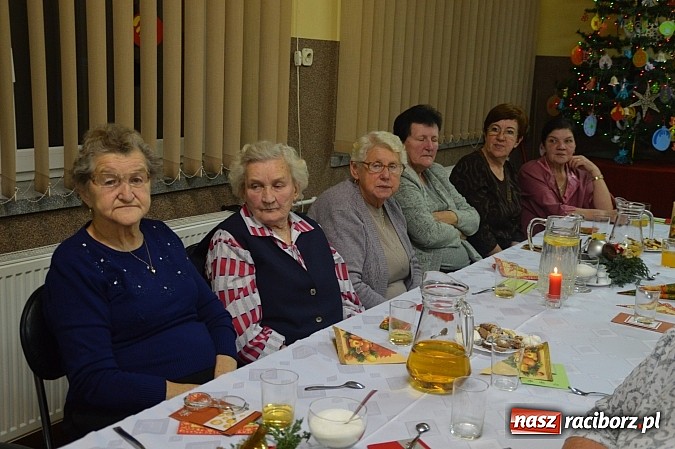 Zdjęcie w galerii na portalu naszraciborz.pl: Wieczór wigilijny w Bieńkowicach wiadomości z regionu