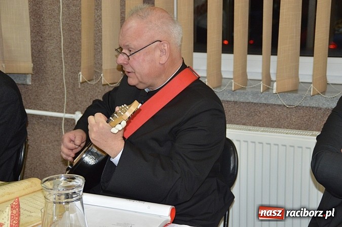 Zdjęcie w galerii na portalu naszraciborz.pl: Wieczór wigilijny w Bieńkowicach wiadomości z regionu