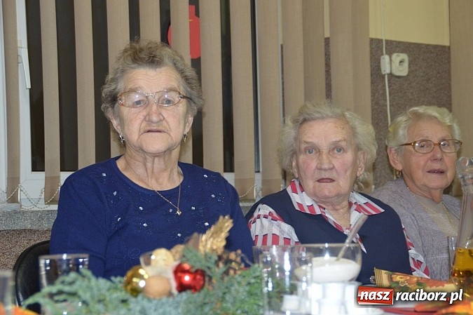Zdjęcie w galerii na portalu naszraciborz.pl: Wieczór wigilijny w Bieńkowicach wiadomości z regionu