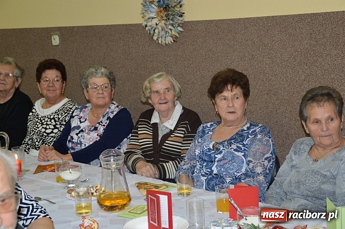 Zdjęcie w galerii na portalu naszraciborz.pl: Wieczór wigilijny w Bieńkowicach wiadomości z regionu