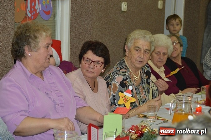 Zdjęcie w galerii na portalu naszraciborz.pl: Wieczór wigilijny w Bieńkowicach wiadomości z regionu