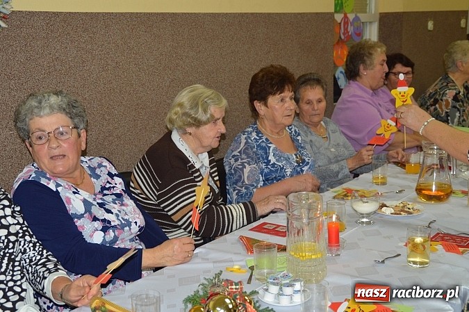 Zdjęcie w galerii na portalu naszraciborz.pl: Wieczór wigilijny w Bieńkowicach wiadomości z regionu