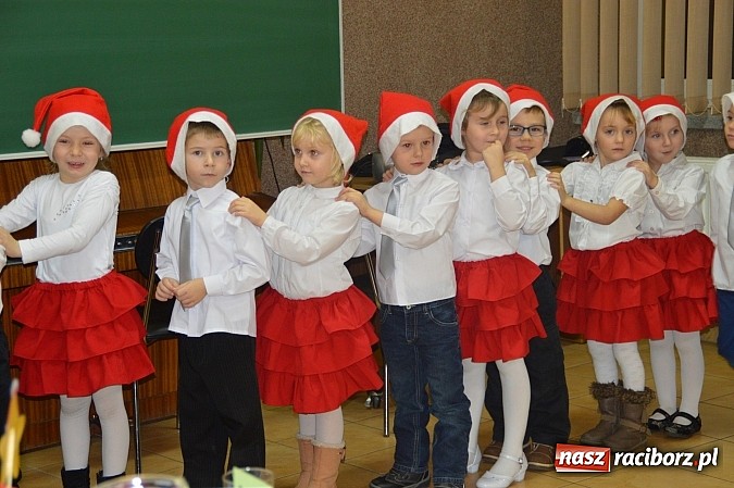 Zdjęcie w galerii na portalu naszraciborz.pl: Wieczór wigilijny w Bieńkowicach wiadomości z regionu