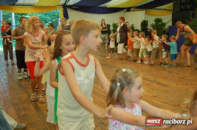 Zdjęcie w galerii na portalu naszraciborz.pl: Rodzinny piknik pracowników Rafako wiadomości z regionu