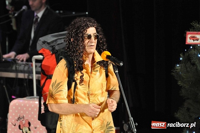 Zdjęcie w galerii na portalu naszraciborz.pl: PIT, CIT, VAT i korekta, czyli panie z urzędu skarbowego jako ABBA. Gwiazdka Serc 2014 w obiektywie wiadomości z regionu