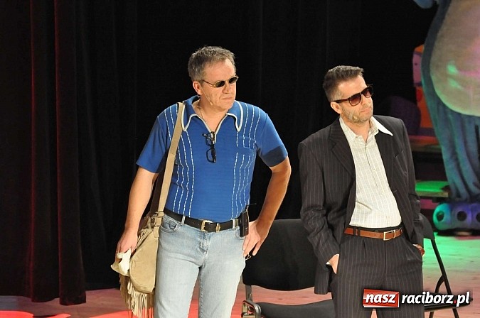 Zdjęcie w galerii na portalu naszraciborz.pl: PIT, CIT, VAT i korekta, czyli panie z urzędu skarbowego jako ABBA. Gwiazdka Serc 2014 w obiektywie wiadomości z regionu