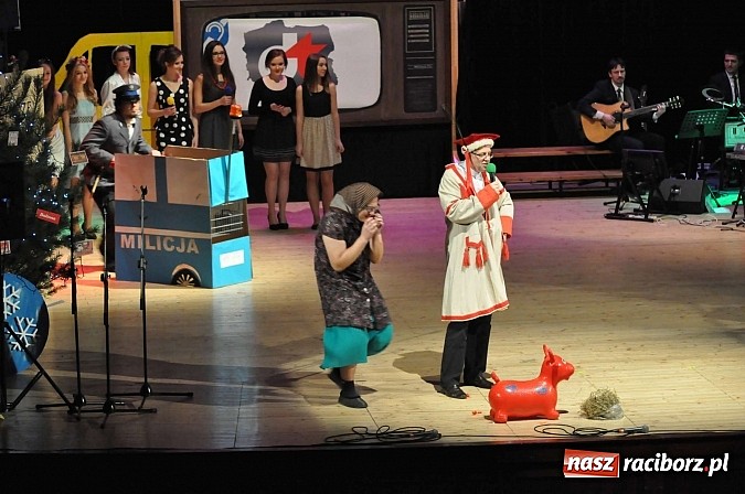 Zdjęcie w galerii na portalu naszraciborz.pl: PIT, CIT, VAT i korekta, czyli panie z urzędu skarbowego jako ABBA. Gwiazdka Serc 2014 w obiektywie wiadomości z regionu