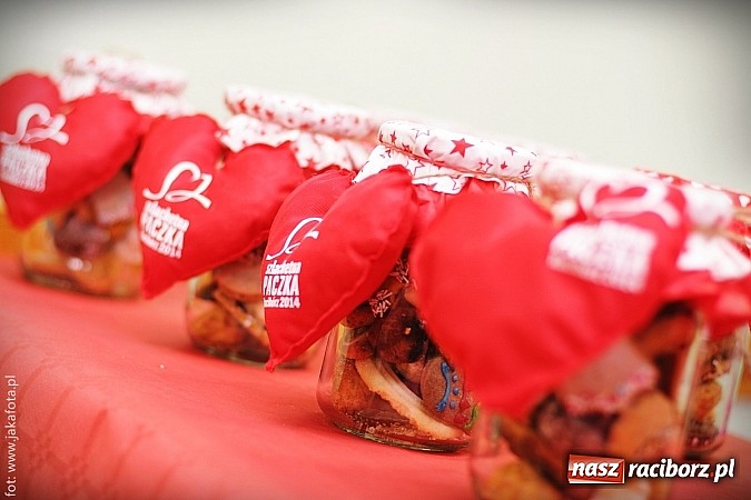 Zdjęcie w galerii na portalu naszraciborz.pl: Szlachetna Paczka 2014. Raciborska drużyna SuperW spisała się na medal! wiadomości z regionu