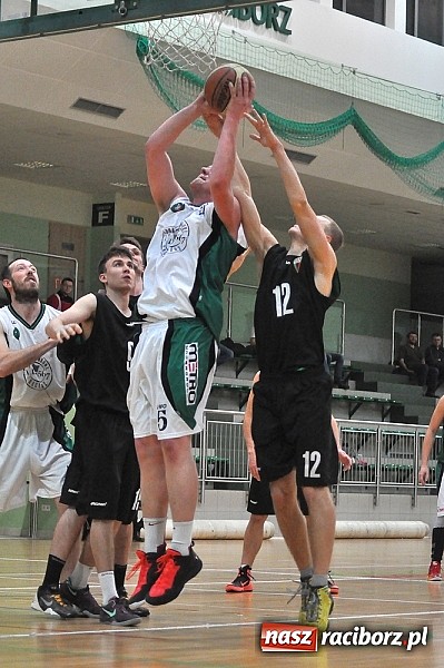 Zdjęcie w galerii na portalu naszraciborz.pl: Koszykówka: Miało być dobrze, ale wyszło... niedobrze wiadomości z regionu