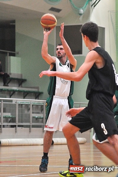 Zdjęcie w galerii na portalu naszraciborz.pl: Koszykówka: Miało być dobrze, ale wyszło... niedobrze wiadomości z regionu