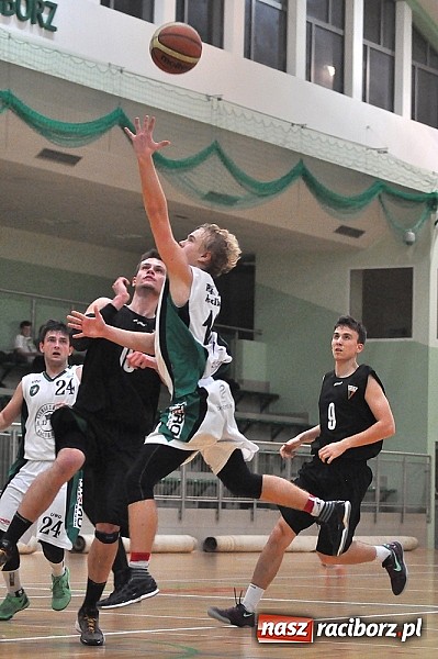 Zdjęcie w galerii na portalu naszraciborz.pl: Koszykówka: Miało być dobrze, ale wyszło... niedobrze wiadomości z regionu