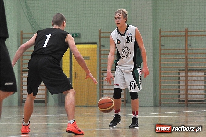 Zdjęcie w galerii na portalu naszraciborz.pl: Koszykówka: Miało być dobrze, ale wyszło... niedobrze wiadomości z regionu