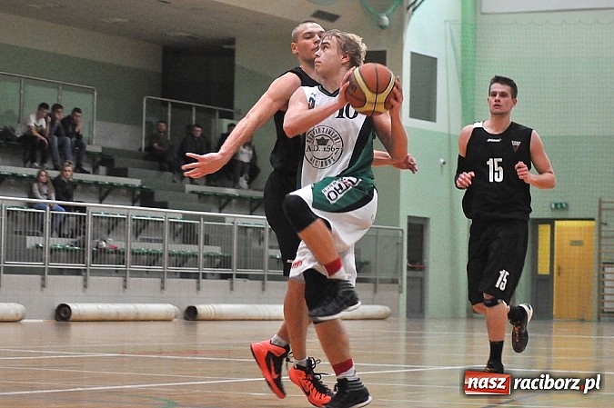 Zdjęcie w galerii na portalu naszraciborz.pl: Koszykówka: Miało być dobrze, ale wyszło... niedobrze wiadomości z regionu